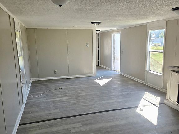 4th image of 107 Ruger Rd