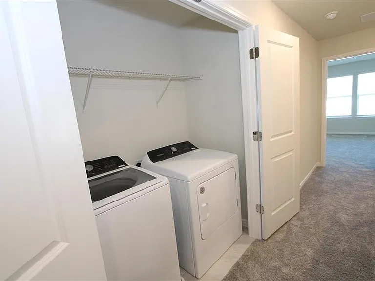 2606 Winsome Way — Photo 13