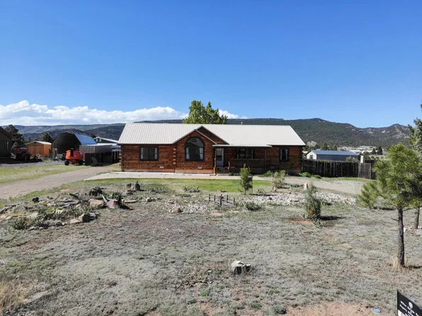 12 W Robin Ln, Raton, NM 87740