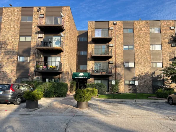 8970 N Parkside Ave APT 416, Des Plaines, IL 60016