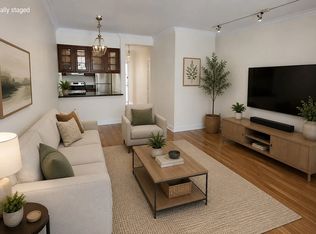 443 W 50th St APT 4E, New York, NY 10019