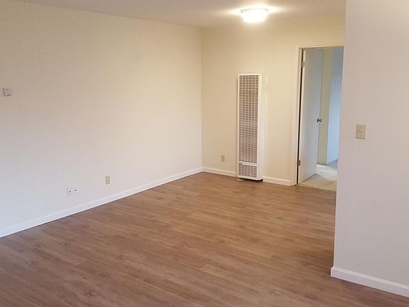 2nd image of 551 Ortega Ave