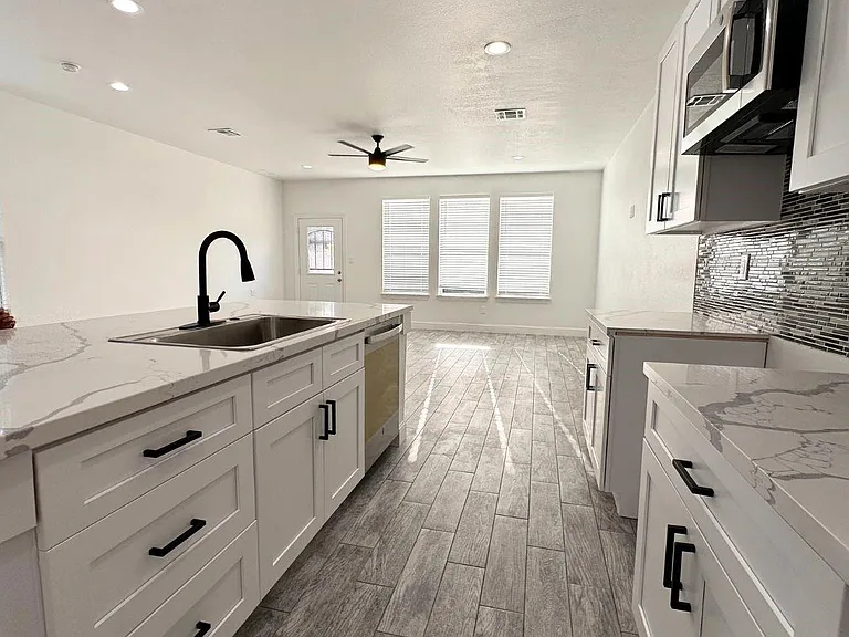 7710 Darnay Dr #A — Photo 11