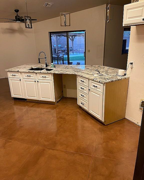 2nd image of 3350 W Turkey Ln