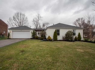 7605 Tempsclair Rd, Louisville, KY 40220