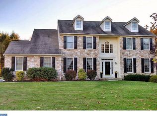 24 Oneida Ct, Chester Springs, PA 19425