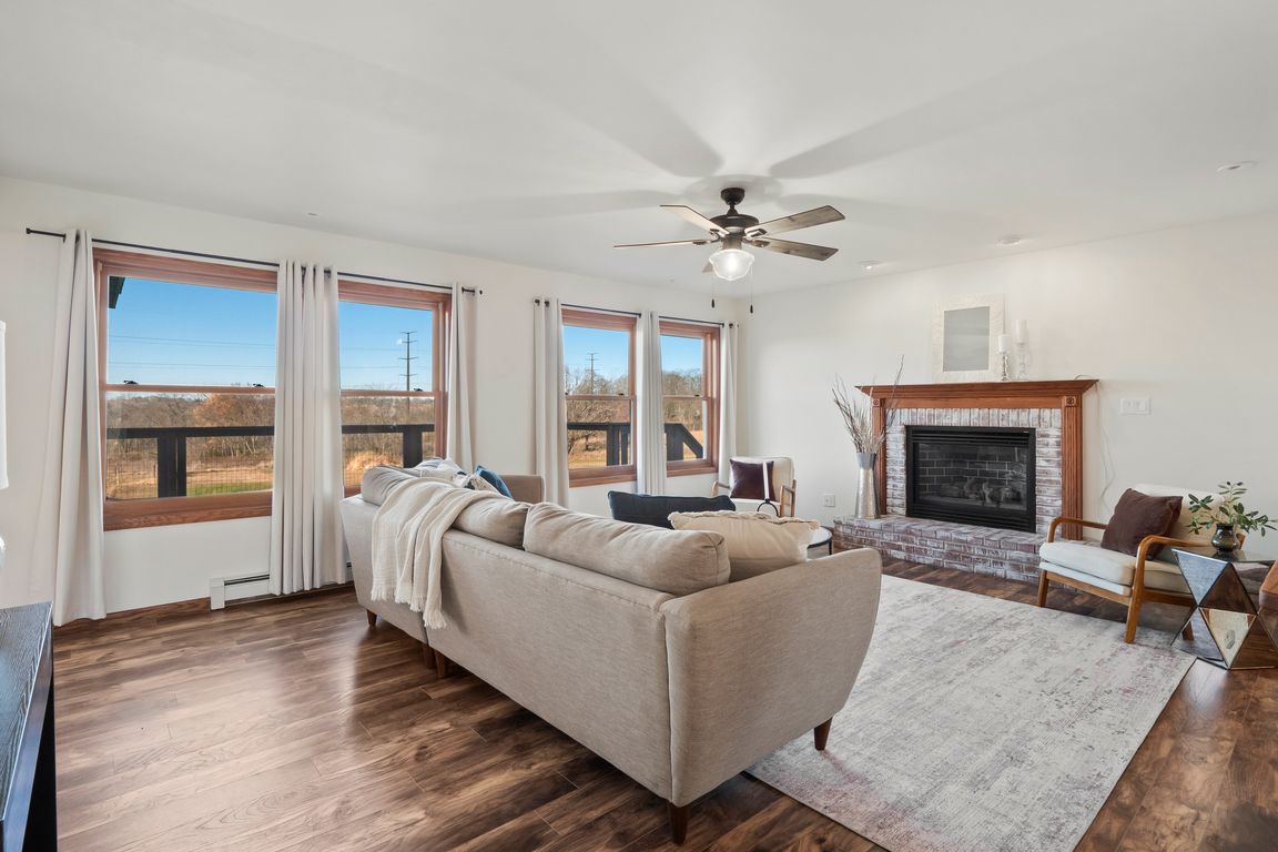 next background image