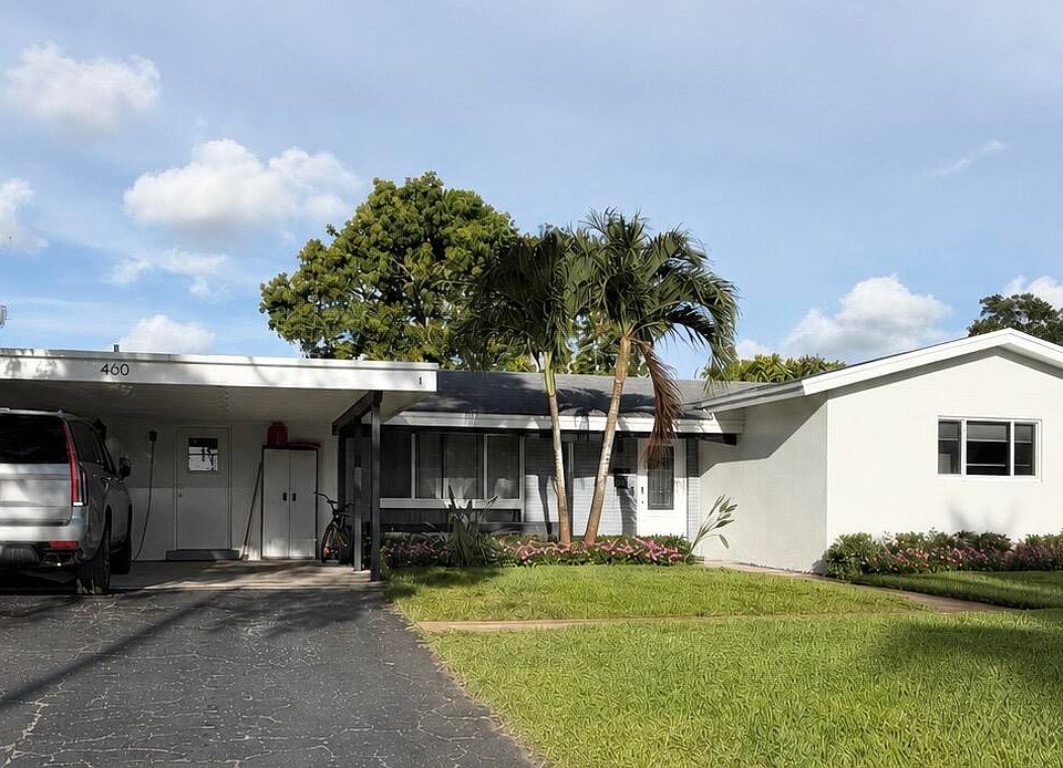 1st image of 460 SW 55th Avenue