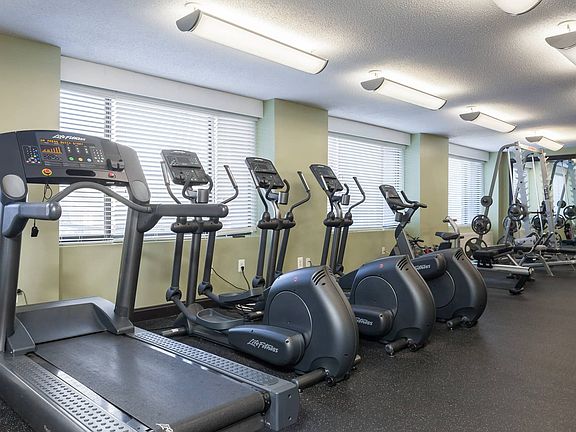 5th image of 4301 Columbia Pike APT 301