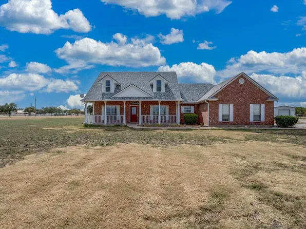 1281 Fm 151, Trenton, TX 75490