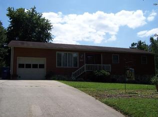 107 Treetop Ct, Trinity, NC 27370