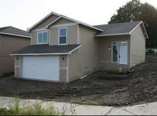 2016 N Coach Dr, Spokane Valley, WA 99016