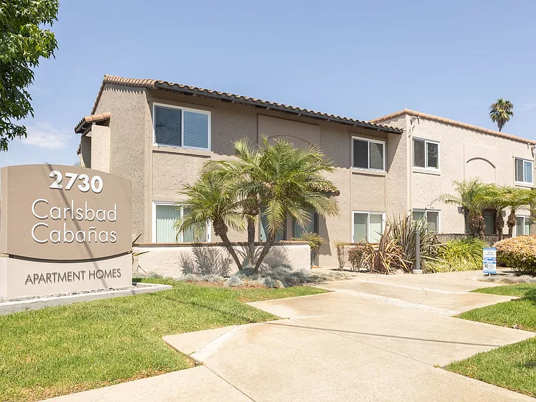 Cabana Apartments — Photo 17