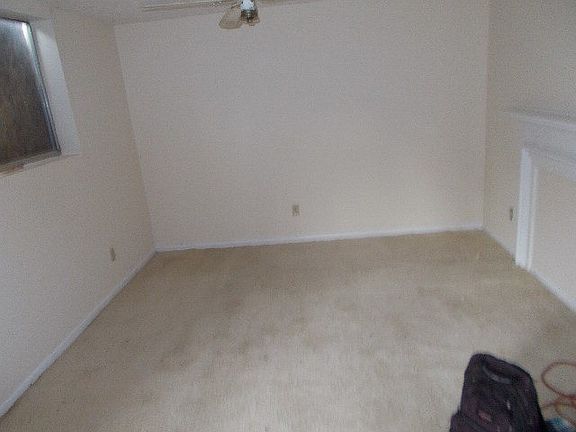 3rd image of 3652 Kings Park Cir #369