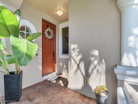 3rd image of 3234 Antica St