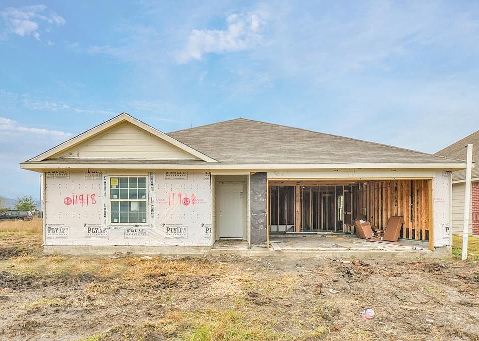 1st image of 11918 Rosecroft Dr