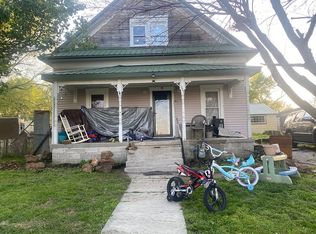 110 N Orchard St, Alba, MO 64830