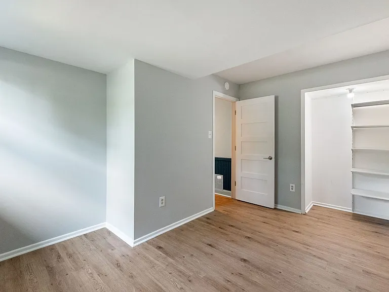 1731 Tamerisk Ct — Photo 19