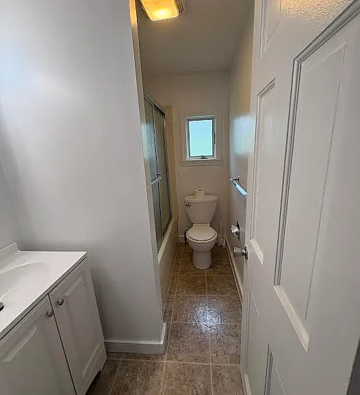332 College Ave — Photo 13
