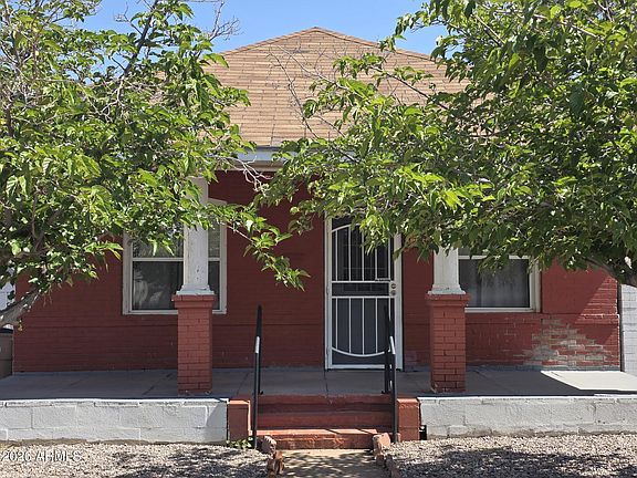 2nd image of 1236 E 13th Street
