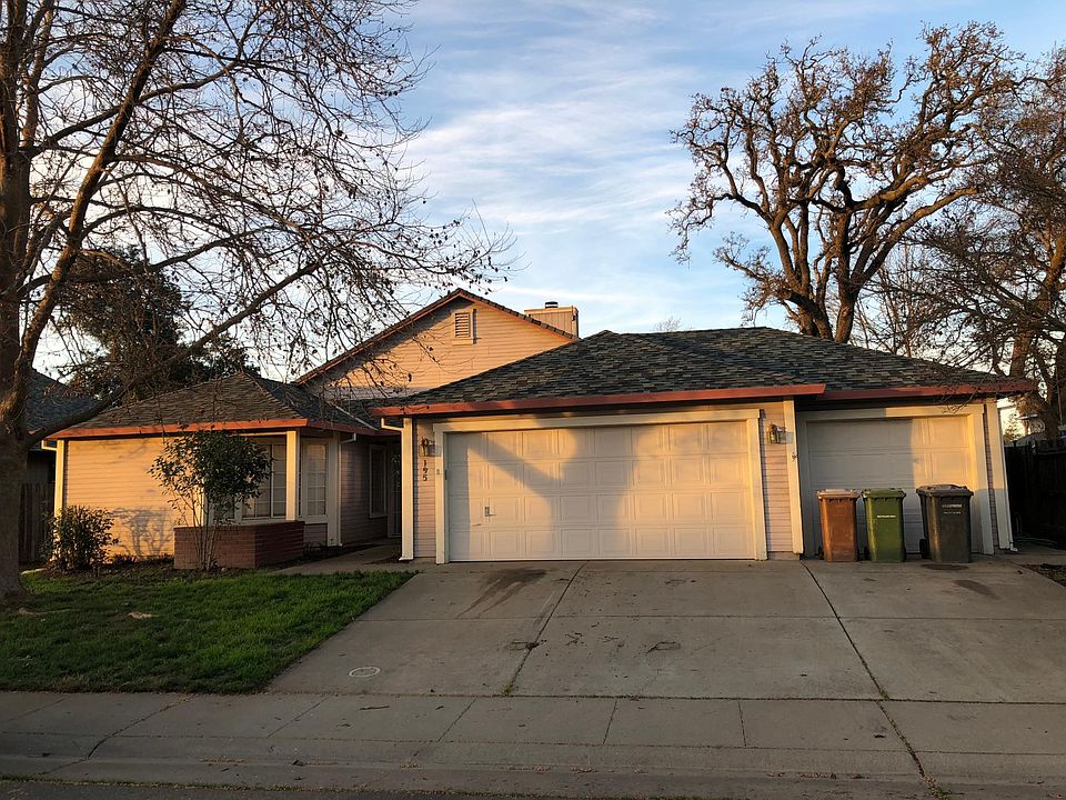 2nd image of 195 Rio Mesa Way