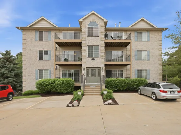 3040 Holiday Ct #5, Bettendorf, IA 52722