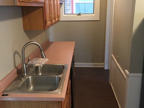 3rd image of 55 13th Street # First Floor
