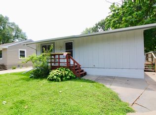 3255 Potter St, Lincoln, NE 68503