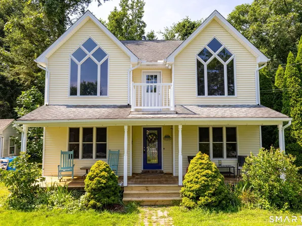 296 Lakemere Drive, Southbury, CT 06488