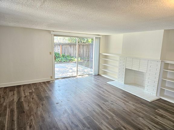 5th image of 2335 Rock St APT C
