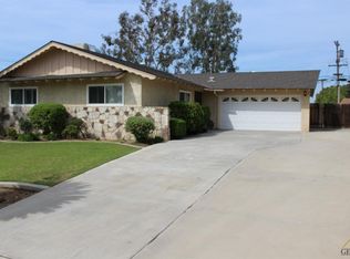 2704 Maywood Dr, Bakersfield, CA 93306