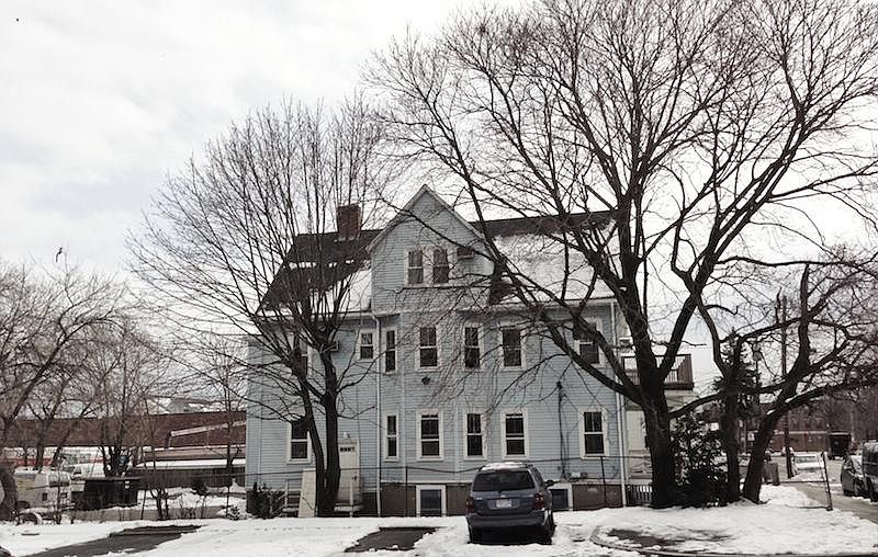 Building Photo 3