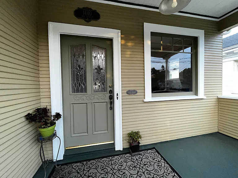 1440 Bay St — Photo 40