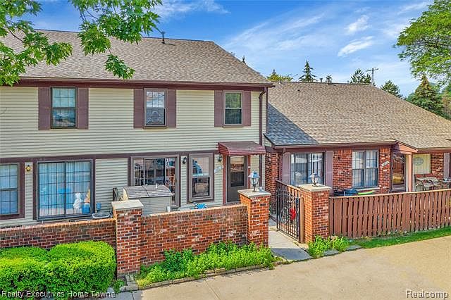 1st image of 39312 Heatherheath Dr