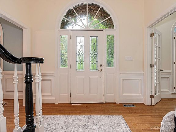 3rd image of 2304 Gunners Ct