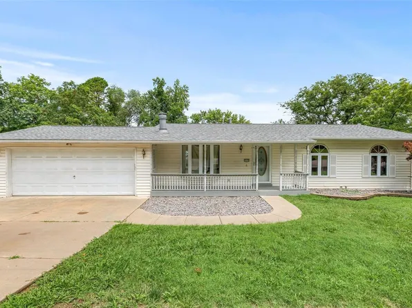 1115 W Main St, Festus, MO 63028