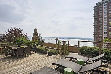 Rented by The Moinian Group