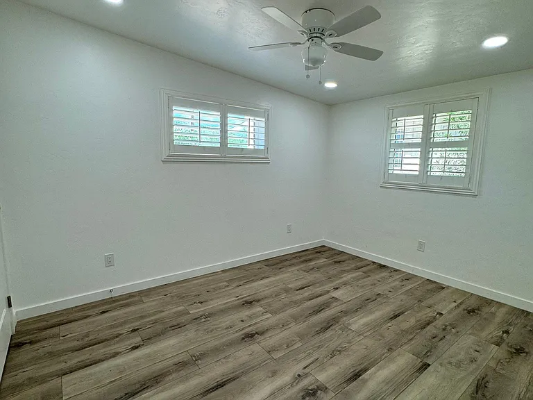 1803 E Miles St — Photo 18