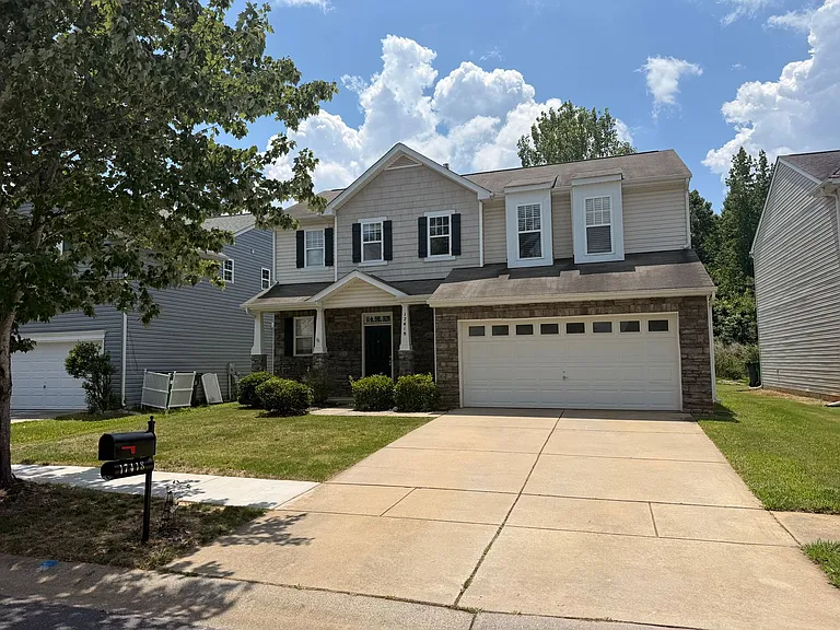 17418 Westmill Ln — Photo 1