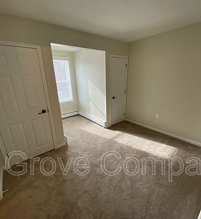 3rd image of 9 Darby Field Cmn APT A