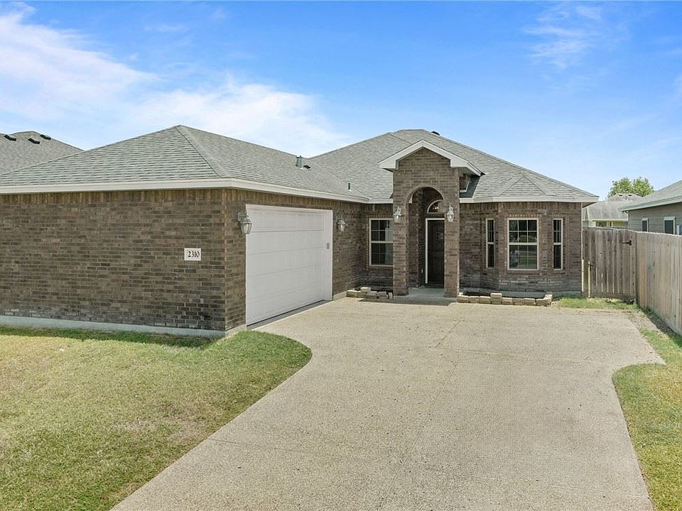 1st image of 2310 Vaughn Dr