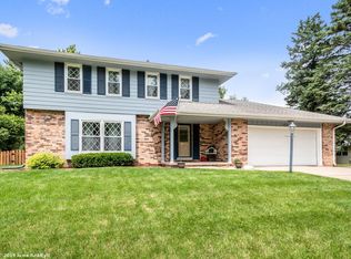1890 NW 80th Ct, Clive, IA 50325