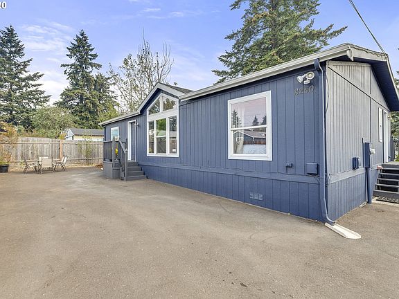 4th image of 8250 SE 76th Pl