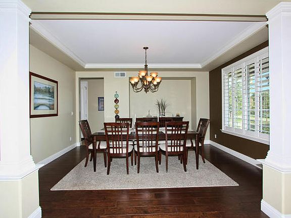 3rd image of 8662 Parada Ct