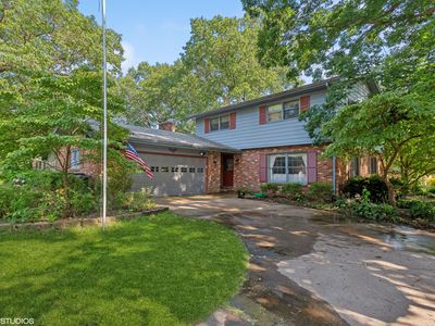 884 Oakridge Dr, Saint Joseph, MI, 49085