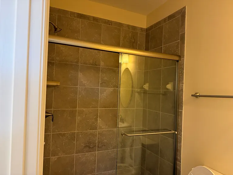 9335 Elizabeth Ln — Photo 16
