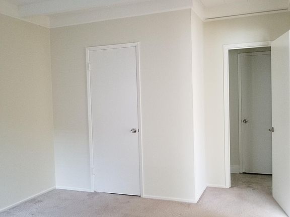 5th image of 722 Mariposa Ave APT 3