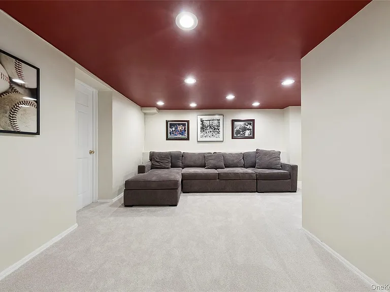 65 Wildwood Rd — Photo 21