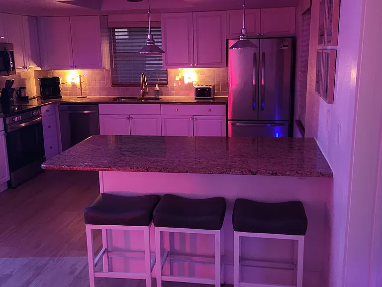 404 Ocean Ct — Photo 30