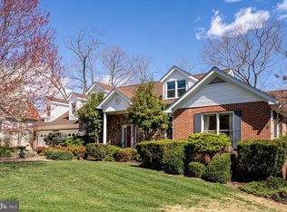 22 Manor Dr, Edinburg, VA 22824